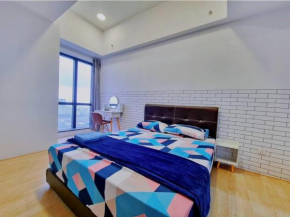 2BR Revo 1 Min to Pavilion2 Skypool L26
